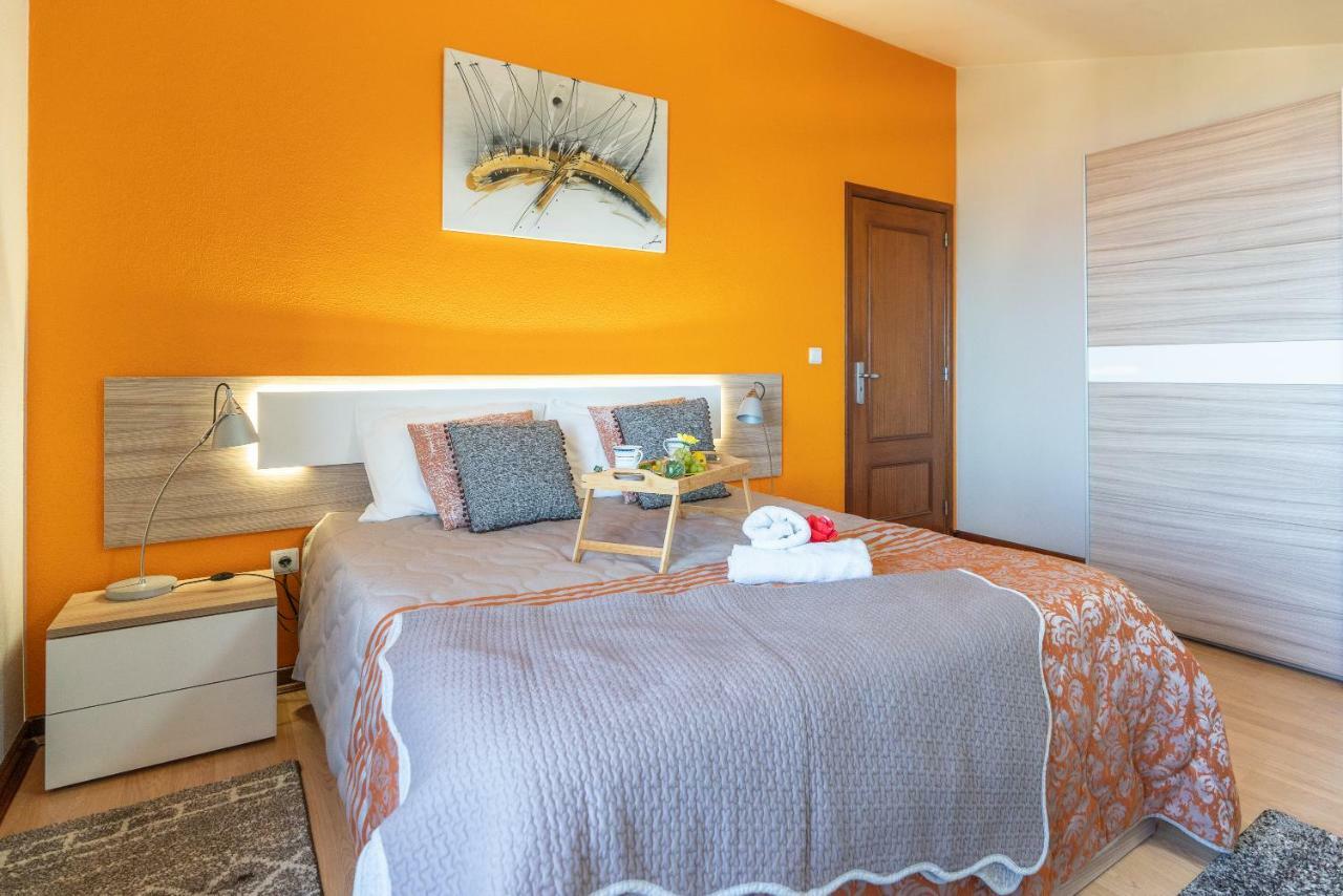 Casa Por Do Sol Apartment ปอนตา ดู โซล ภายนอก รูปภาพ